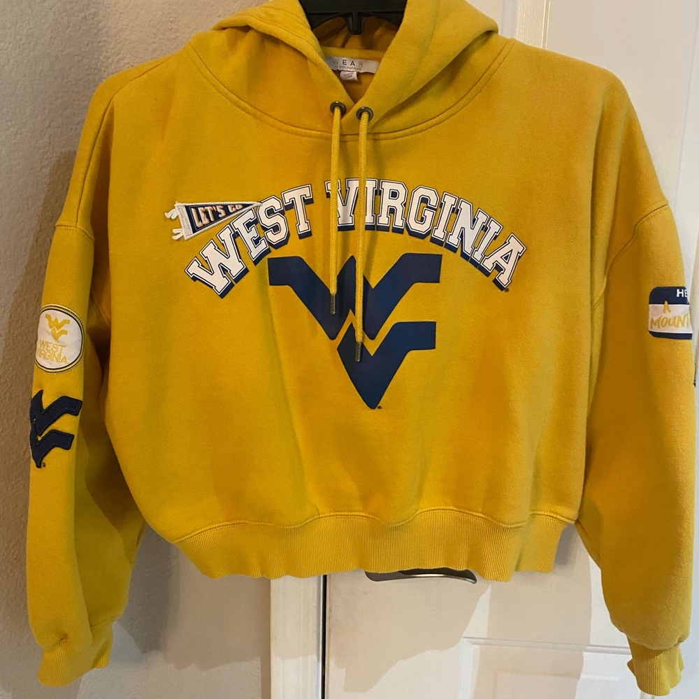 West Virginia Mountaineers WEAR by Erin Andrews Women’s Cropped Hoodie